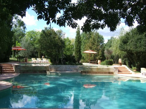 Chambre d'hôtes Proche de Montpellier, Mas des Barandons, piscine, jardin, calme et confort
