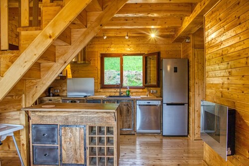 Gîte Le Gîte Le Chalet de Magali, en pleine nature au milieu des montagnes.