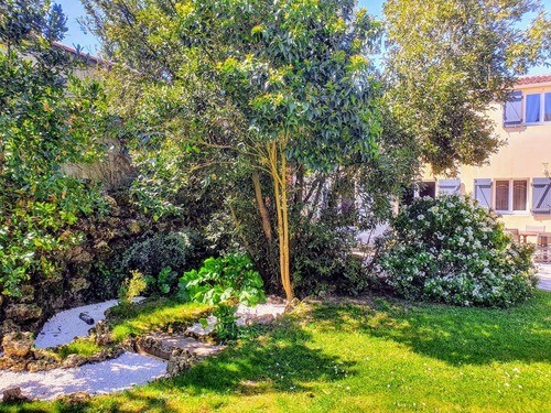 Gîte La Villa des Roses vous propose son grand gîte